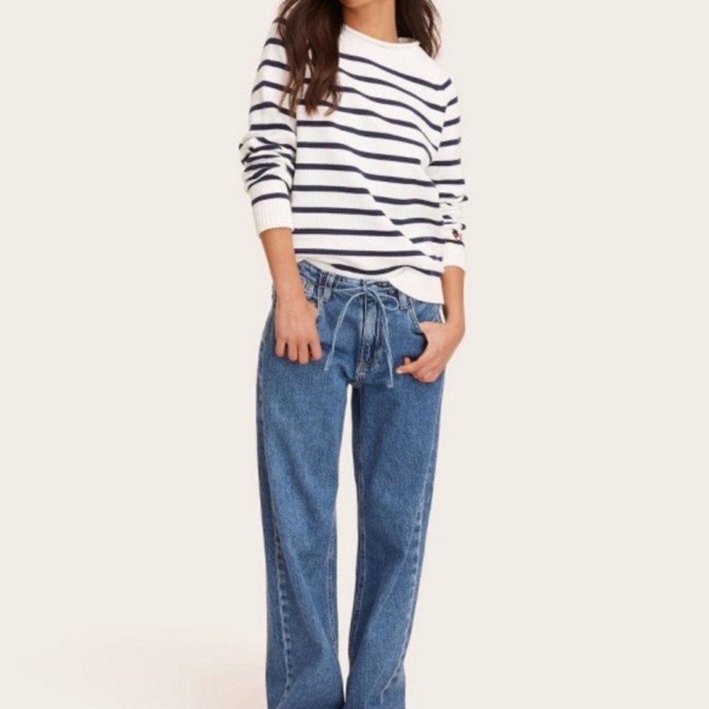 Parke Classic Mid Blue Straight Leg Jeans with Drawstring Waist sz 00 light wash